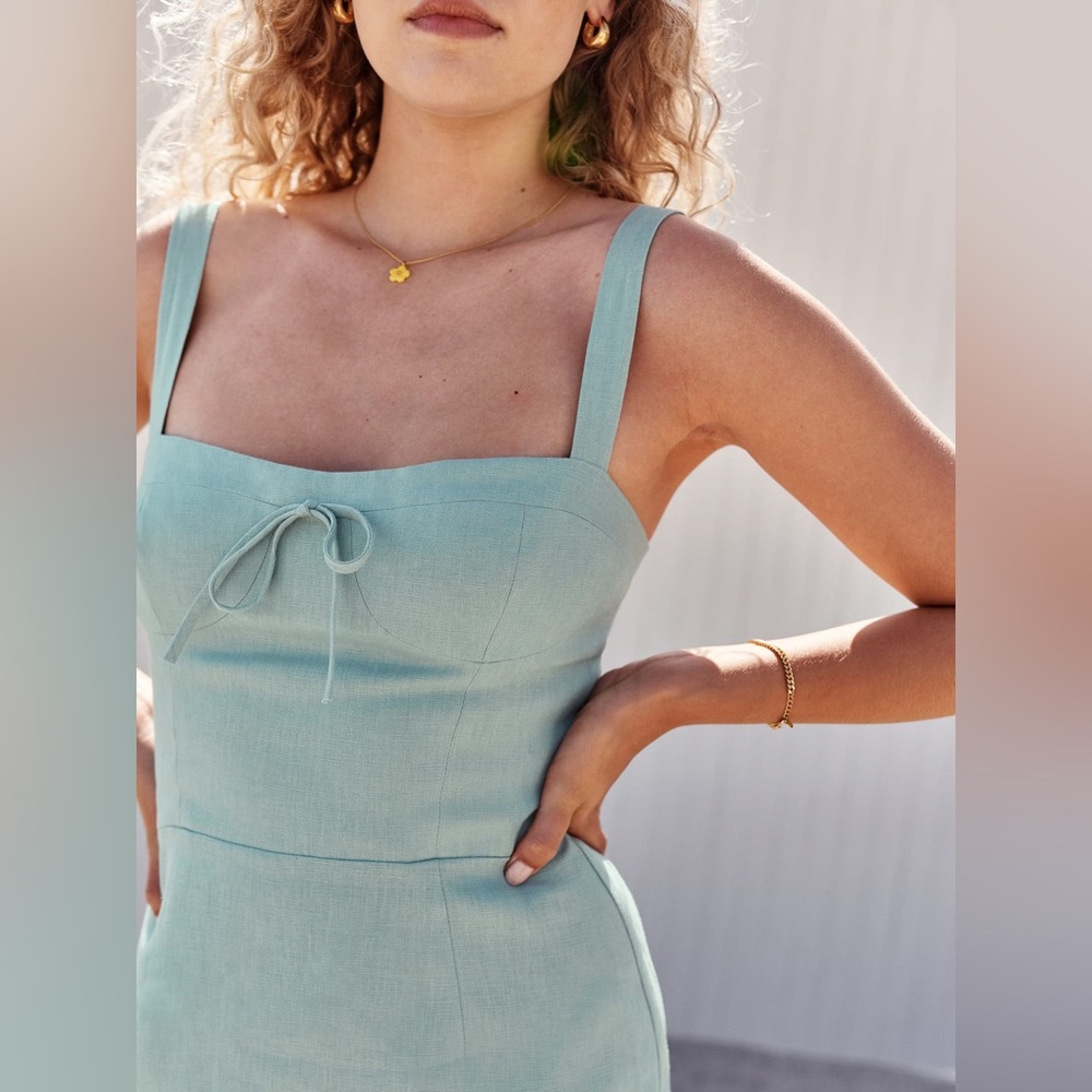 ISO Reformation turquoise linen dress “Brie”